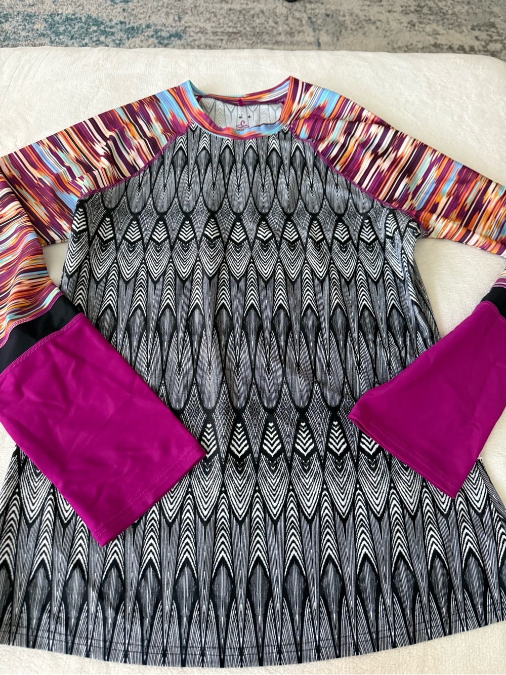 PrAna Swimsuit Aztec Multi Color Womens Rash Guard Size Large D89